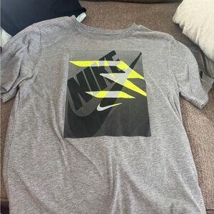 Nike drift boys tee shirt